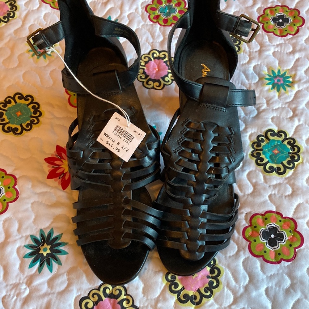 Black Sandals